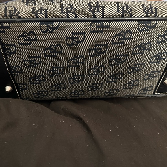 dooney and bourke Handbag - Picture 3 of 5